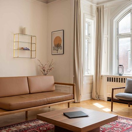 Lovely 3Br Manor Apartment 5 Min From Tivoli Gardens 코펜하겐 외부 사진