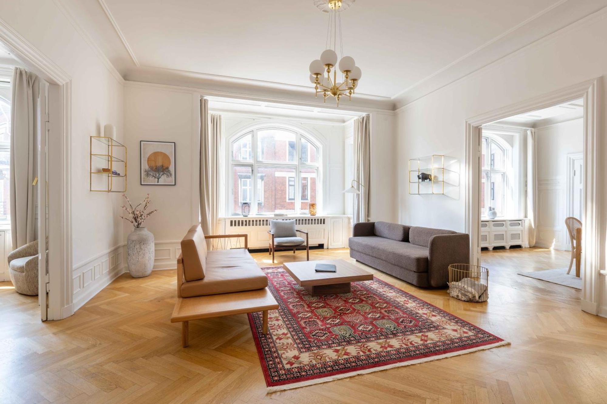 Lovely 3Br Manor Apartment 5 Min From Tivoli Gardens 코펜하겐 외부 사진