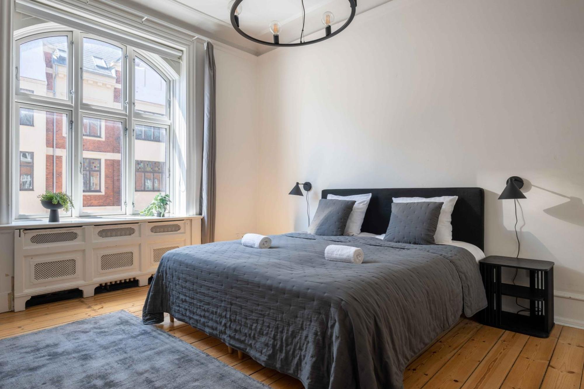 Lovely 3Br Manor Apartment 5 Min From Tivoli Gardens 코펜하겐 외부 사진