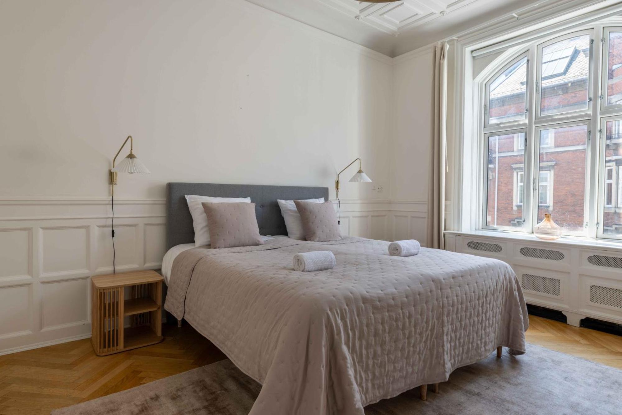 Lovely 3Br Manor Apartment 5 Min From Tivoli Gardens 코펜하겐 외부 사진